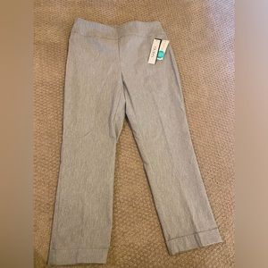 Grey stretch capris